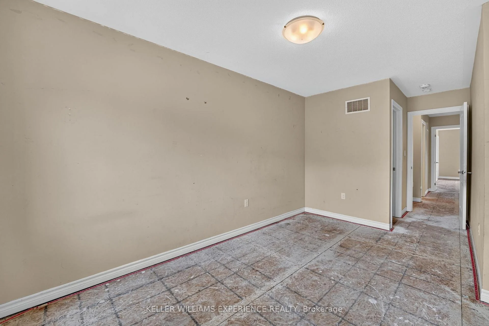 Photo 23 of 39 Milson Crescent, Essa, Angus — HOMEH