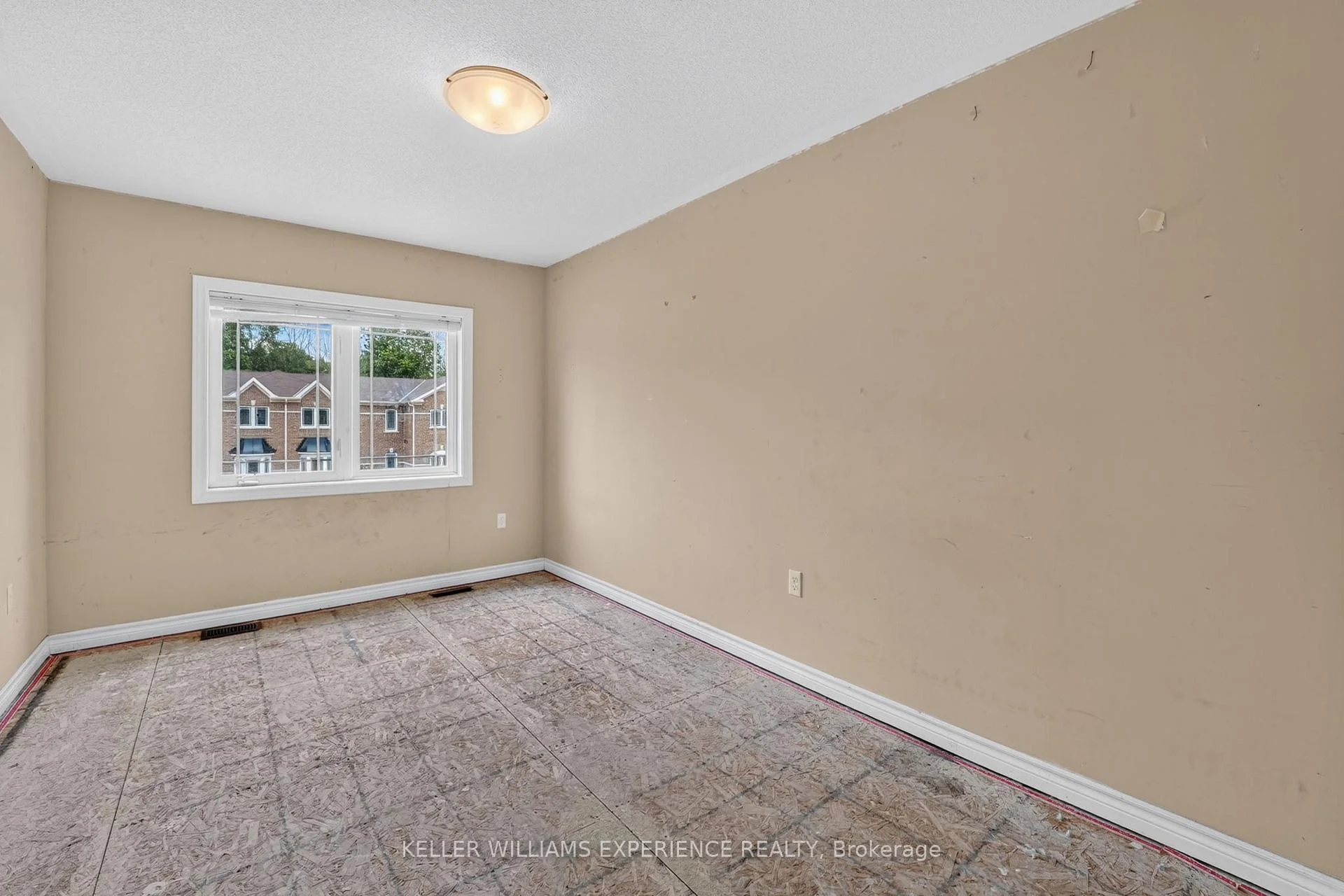 Photo 24 of 39 Milson Crescent, Essa, Angus — HOMEH
