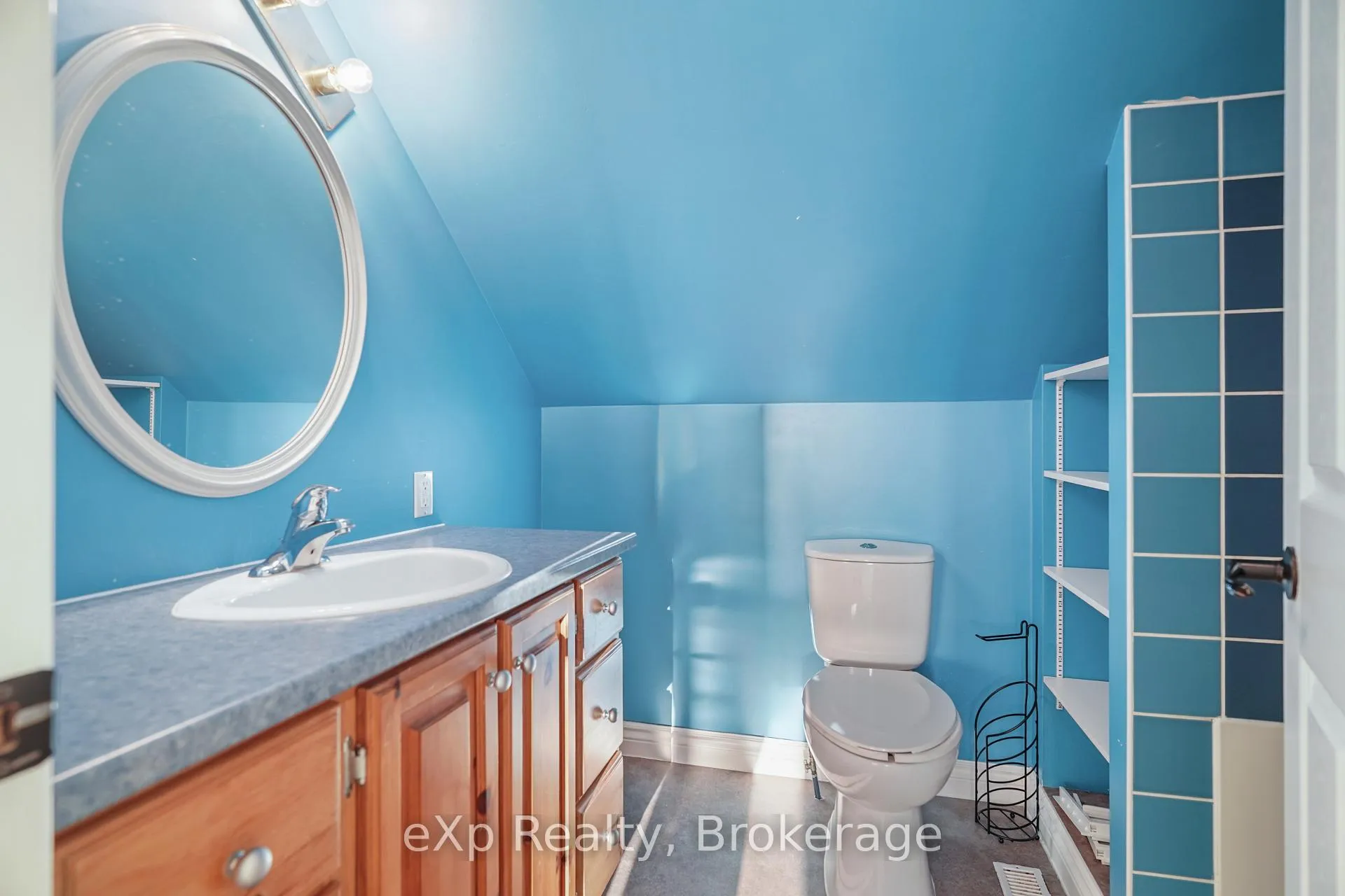 Photo 38 of 171 Clyde Street, Morris Turnberry, Bluevale — HOMEH