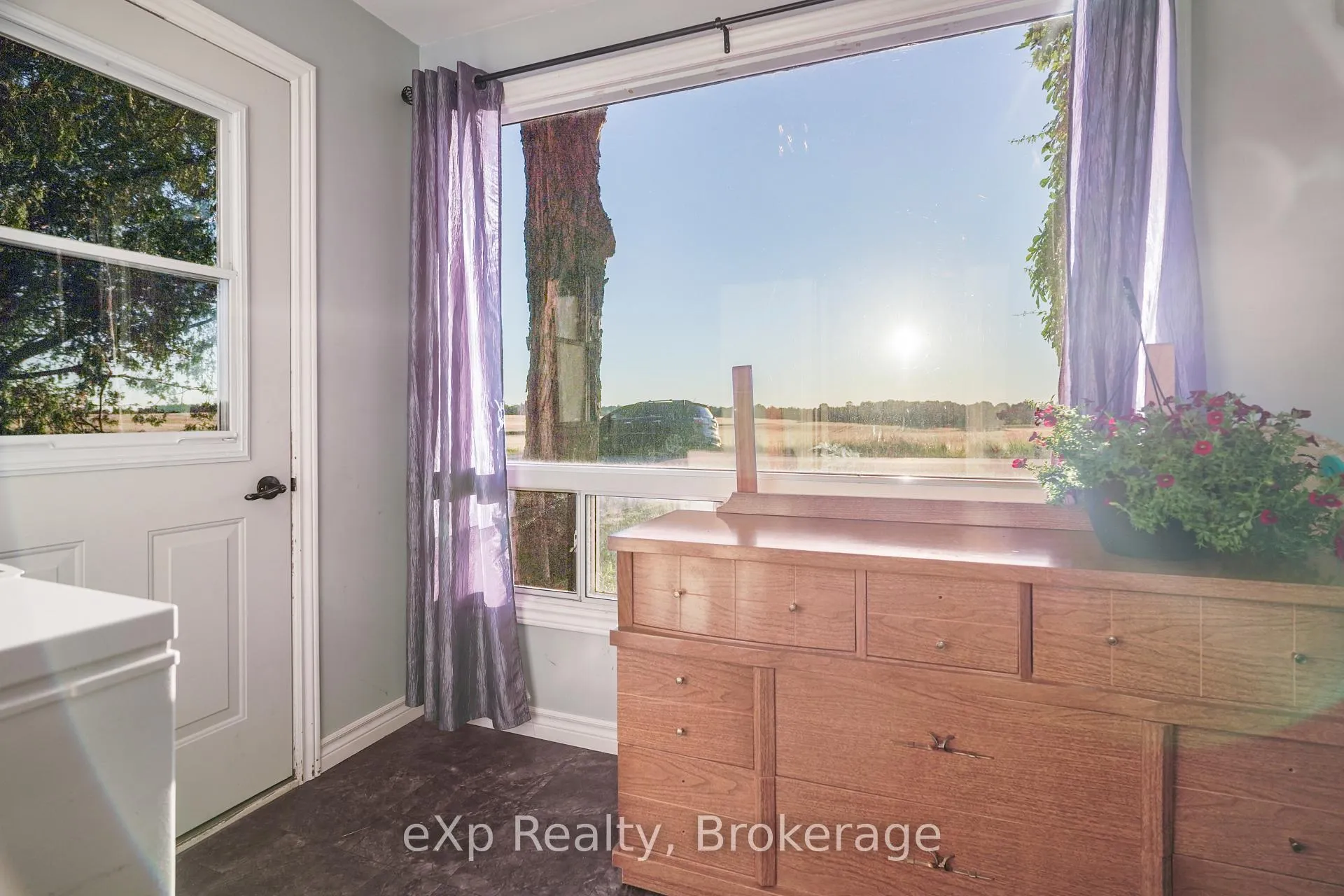 Photo 46 of 171 Clyde Street, Morris Turnberry, Bluevale — HOMEH