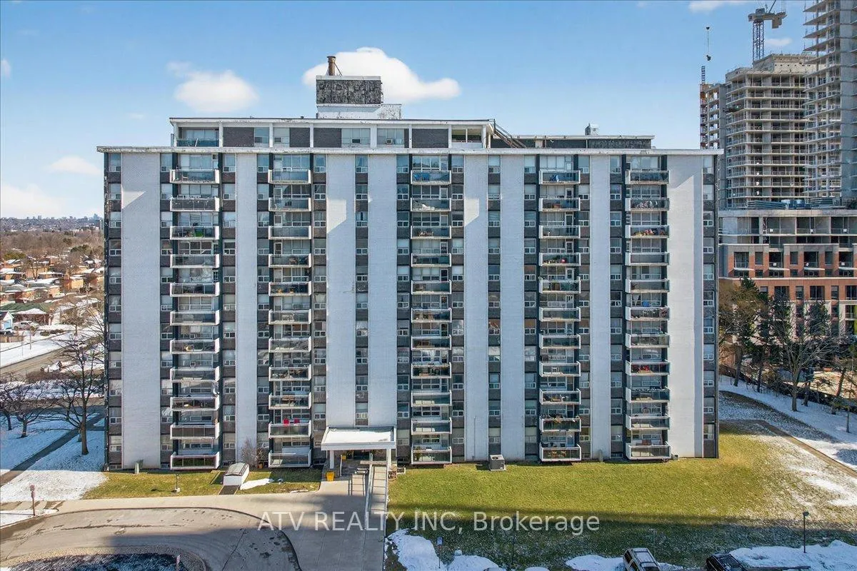 Photo 1 of Unit 804, 151 La Rose Avenue, Etobicoke, Humber Heights — HOMEH