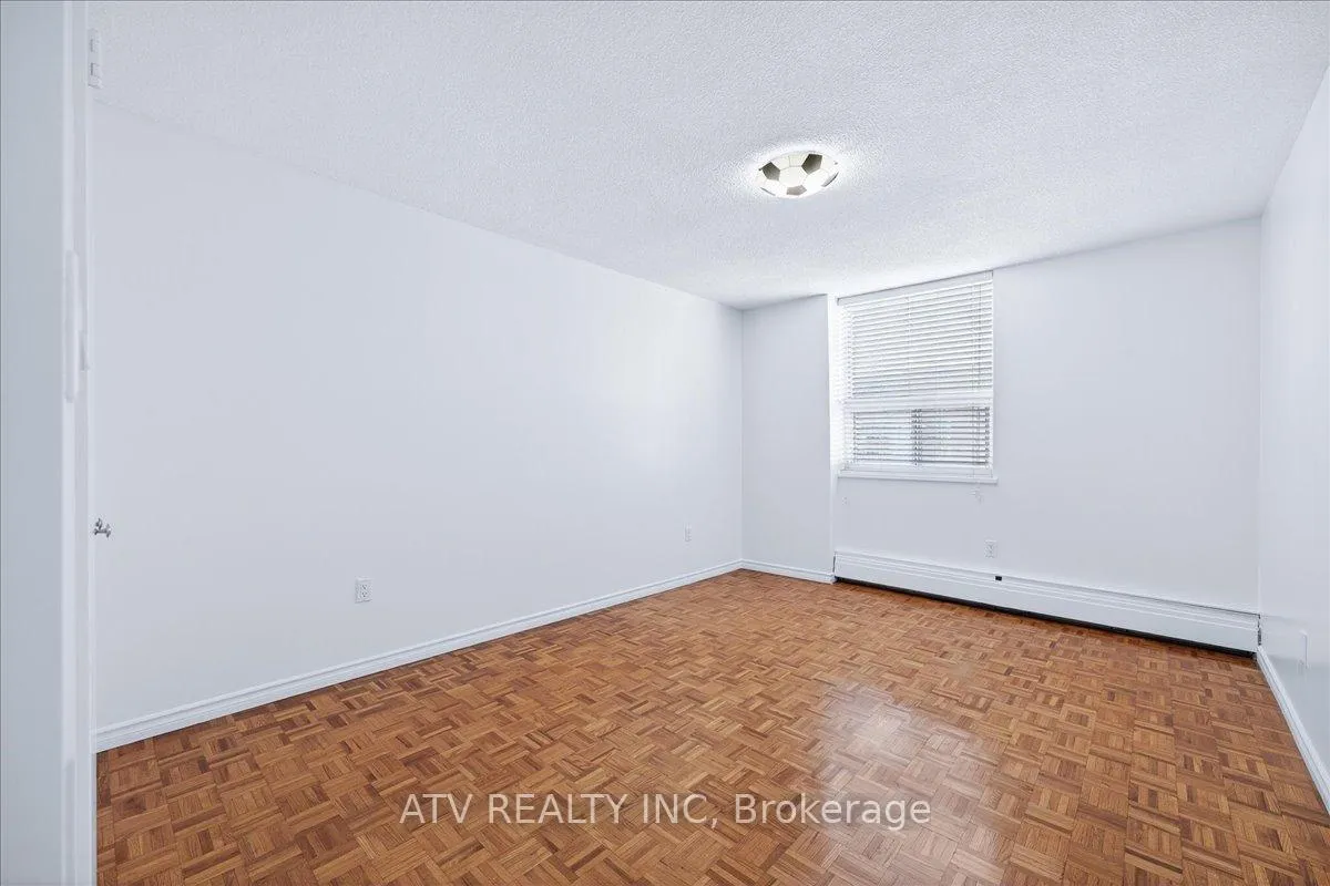 Photo 20 of Unit 804, 151 La Rose Avenue, Etobicoke, Humber Heights — HOMEH