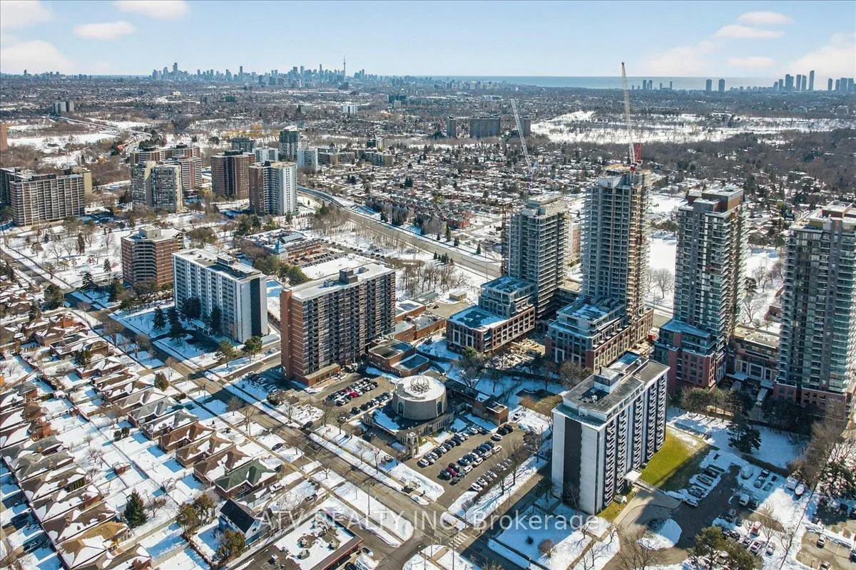Photo 26 of Unit 804, 151 La Rose Avenue, Etobicoke, Humber Heights — HOMEH