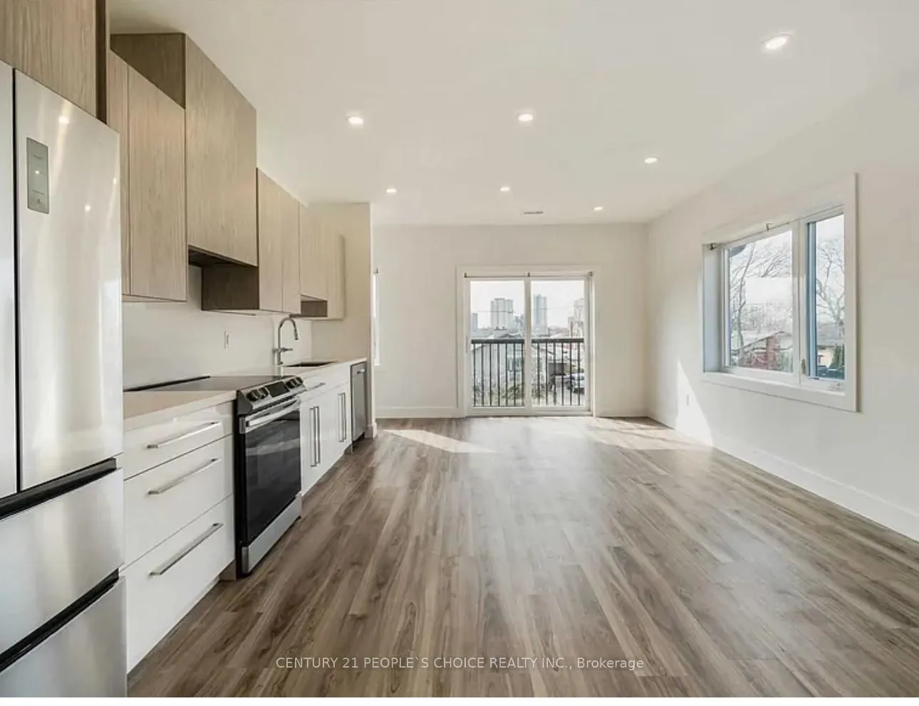 Photo 2 of Unit upper Apartment, 54 Westhampton Drive, Etobicoke, Kingsview Village-The Westway — HOMEH
