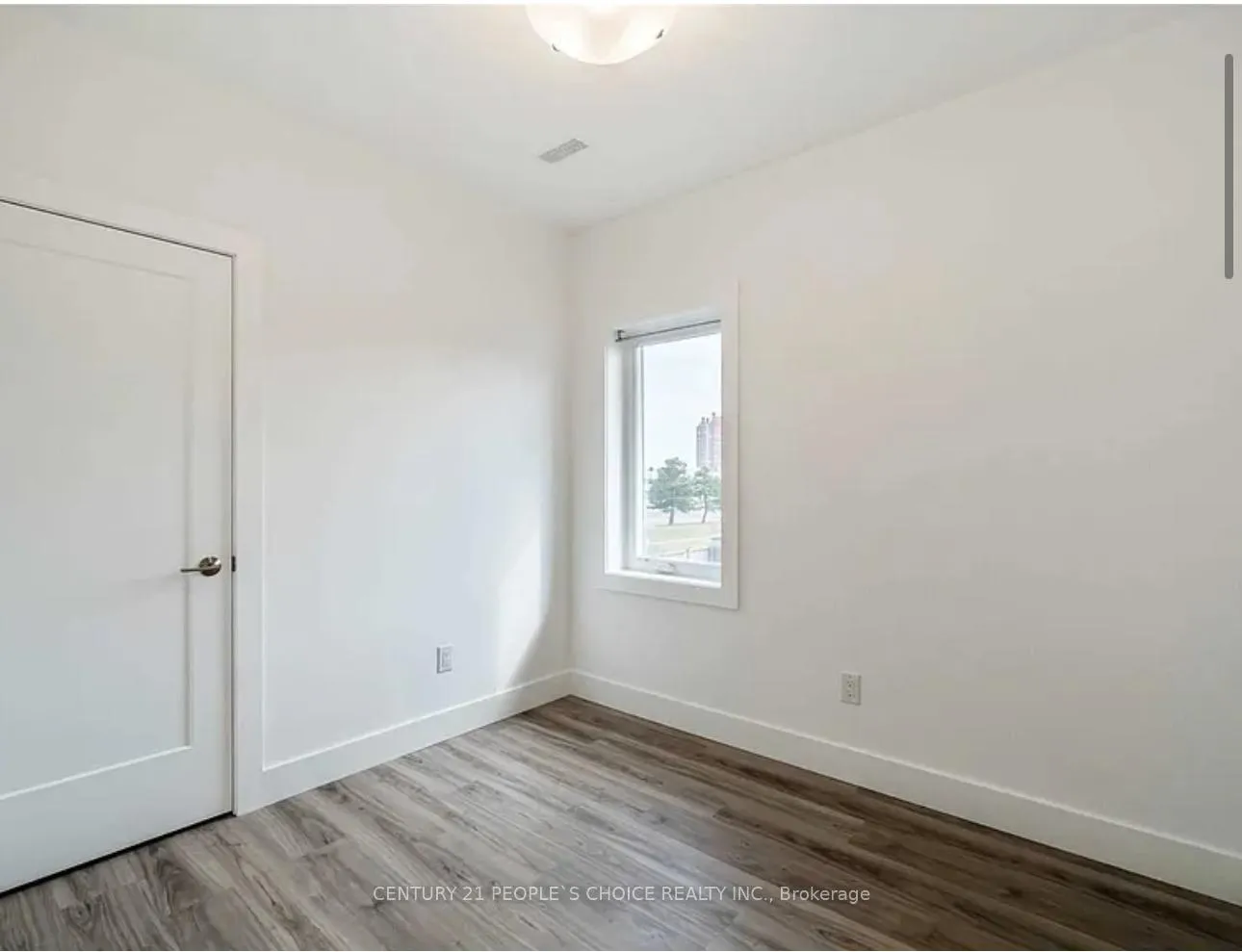 Photo 8 of Unit upper Apartment, 54 Westhampton Drive, Etobicoke, Kingsview Village-The Westway — HOMEH