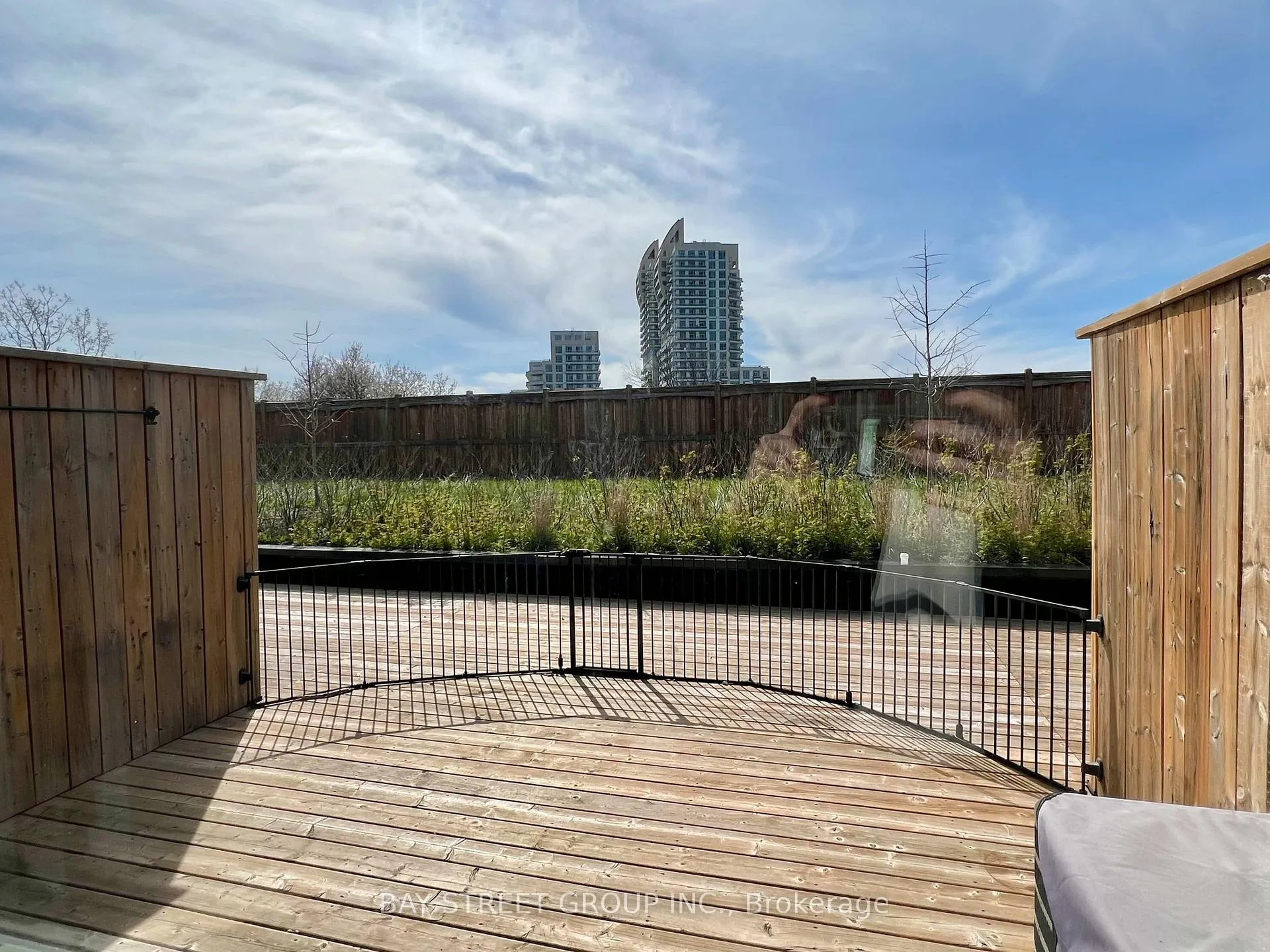 Photo 20 of Unit 13, 370 Red Maple Road, Richmond Hill, Langstaff — HOMEH
