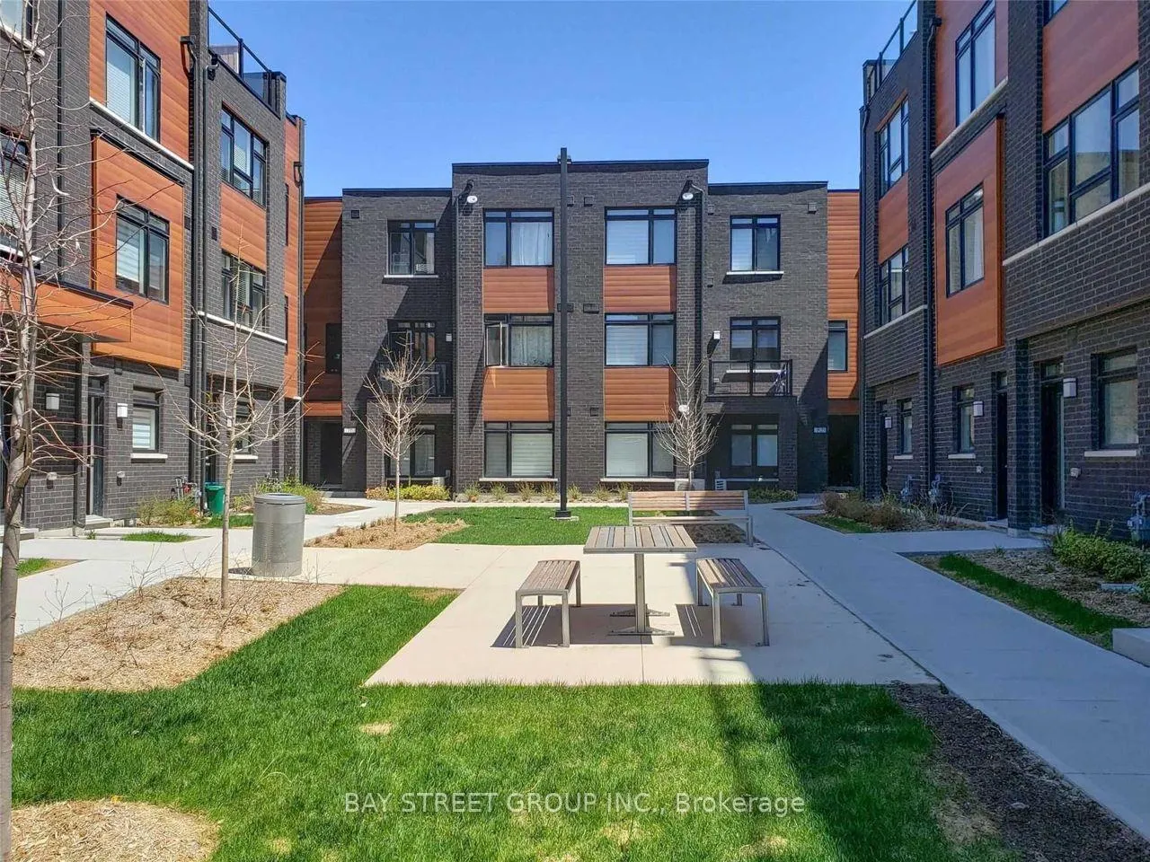 Photo 23 of Unit 13, 370 Red Maple Road, Richmond Hill, Langstaff — HOMEH