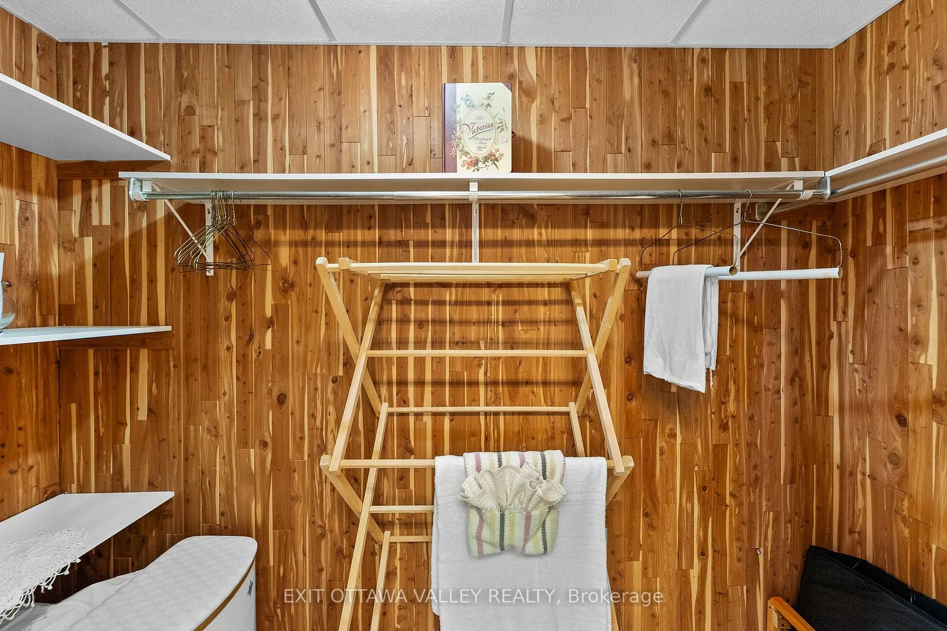 Photo 22 of 599 Hillside Avenue, Pembroke, Pembroke — HOMEH