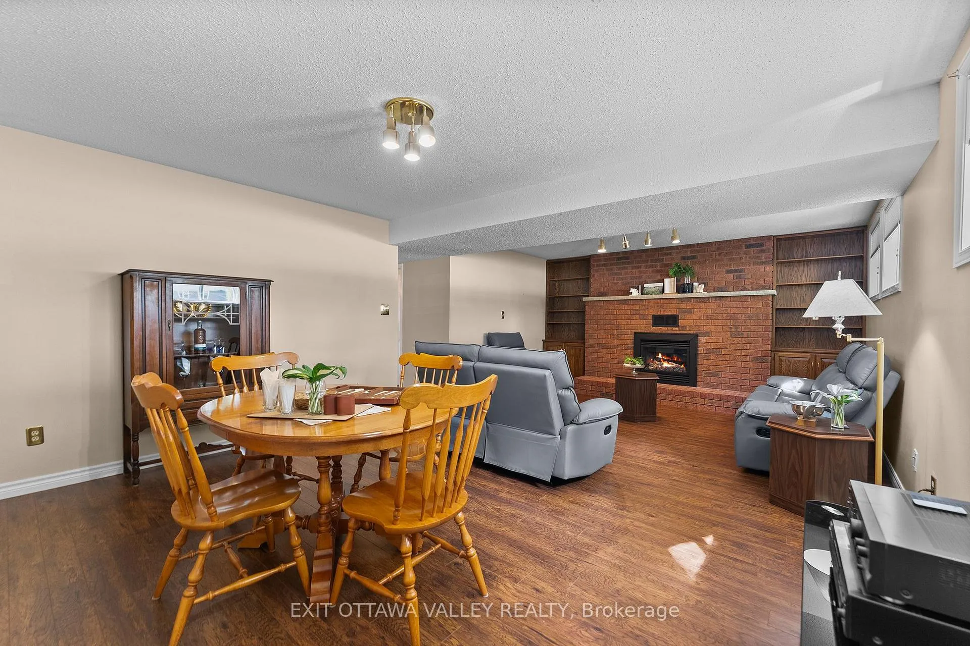 Photo 28 of 599 Hillside Avenue, Pembroke, Pembroke — HOMEH