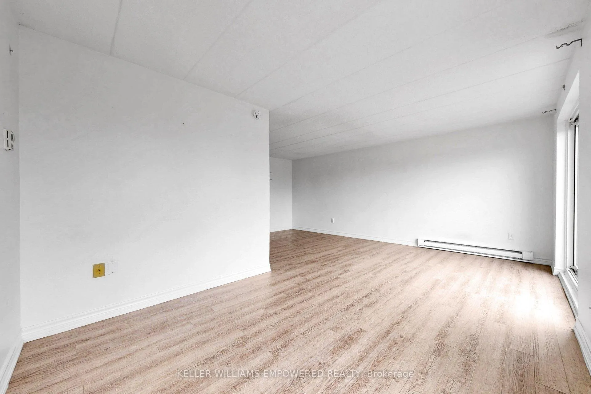 Photo 9 of Unit 36, 43 Taunton Road E, Oshawa, Centennial — HOMEH