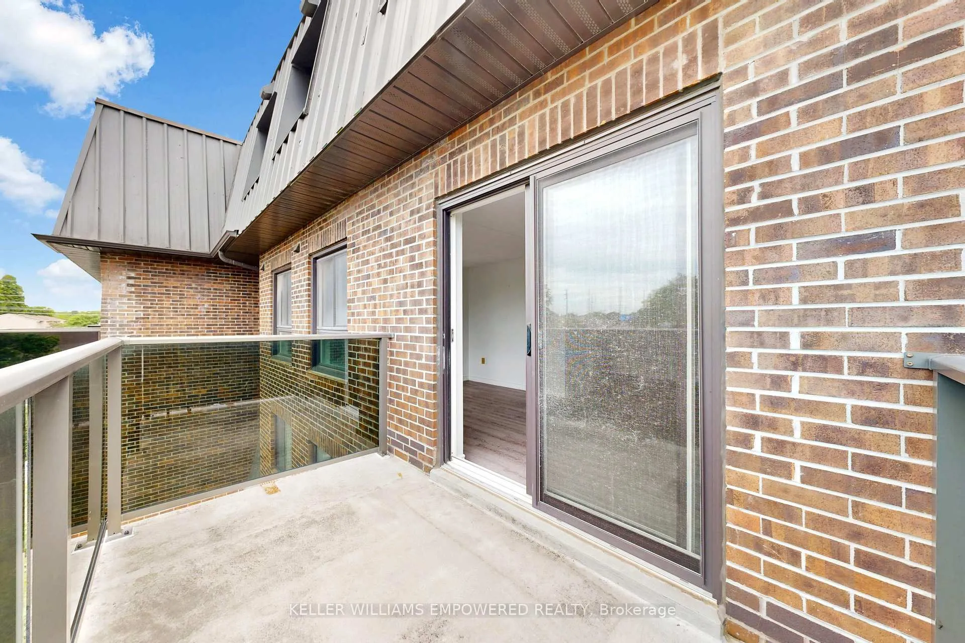 Photo 13 of Unit 36, 43 Taunton Road E, Oshawa, Centennial — HOMEH