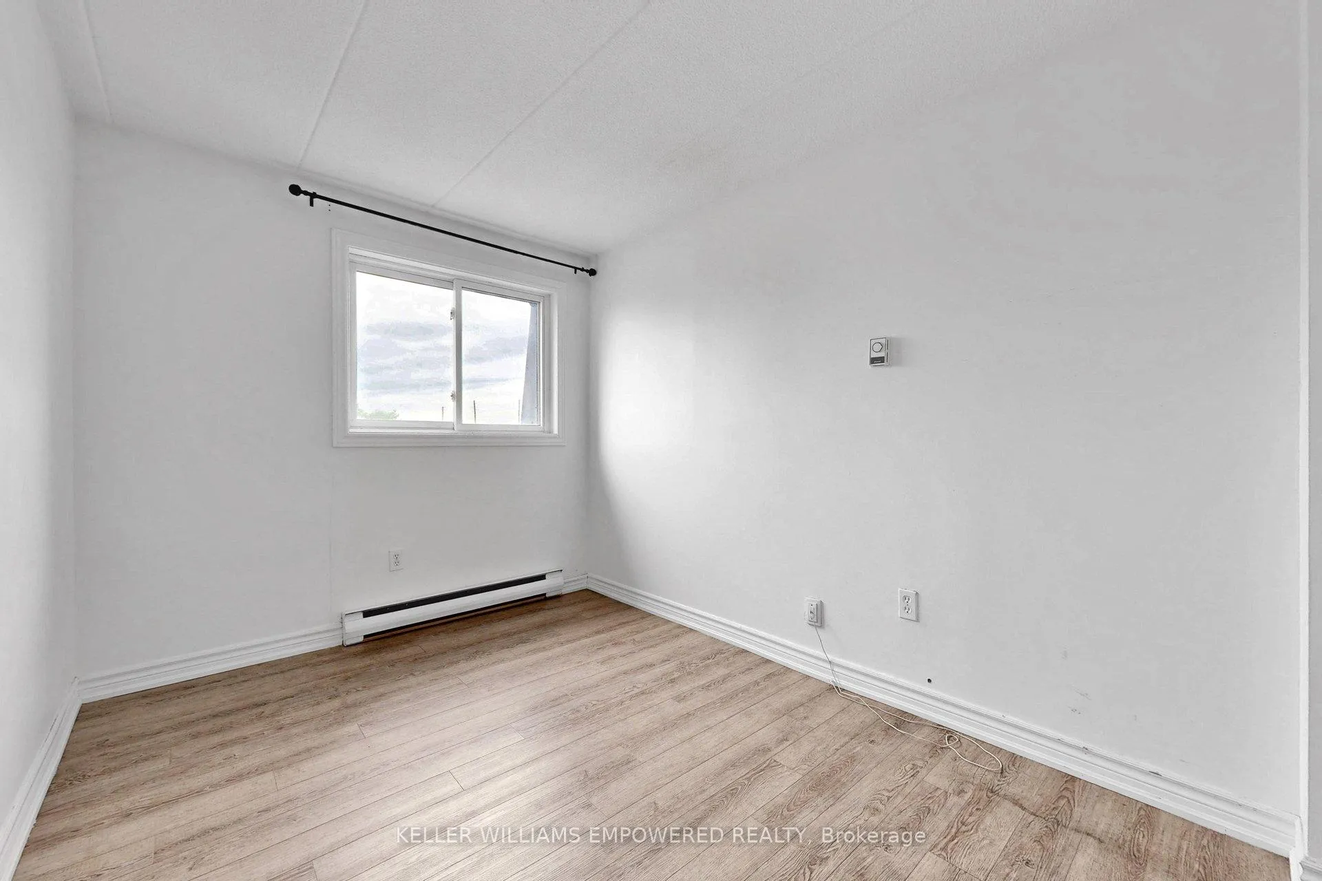 Photo 26 of Unit 36, 43 Taunton Road E, Oshawa, Centennial — HOMEH