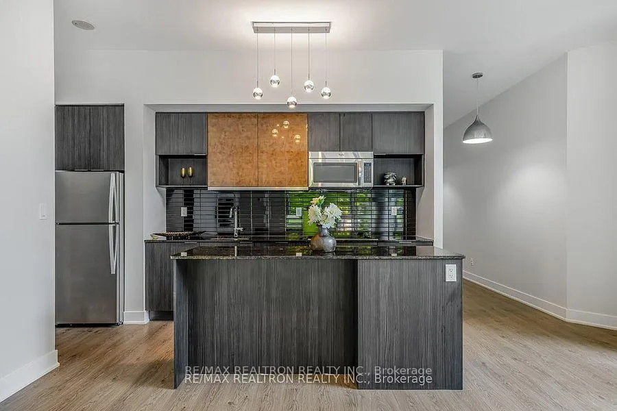 Photo 10 of Unit 121, 99 The Donway, North York, Banbury-Don Mills — HOMEH