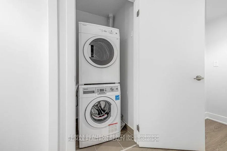 Photo 19 of Unit 121, 99 The Donway, North York, Banbury-Don Mills — HOMEH