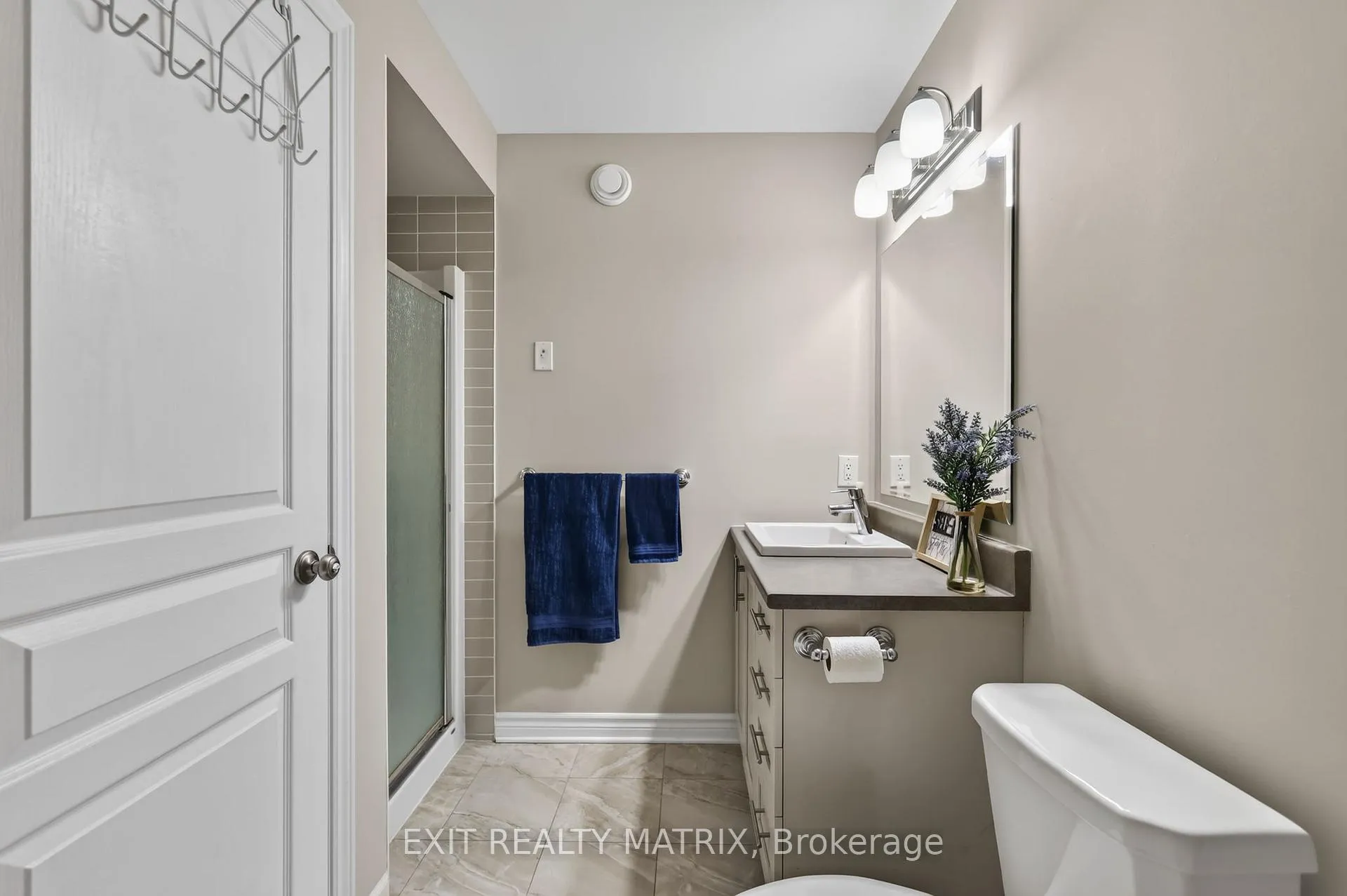 Photo 12 of 204 Baltic Private, Ottawa, Riverside South — HOMEH