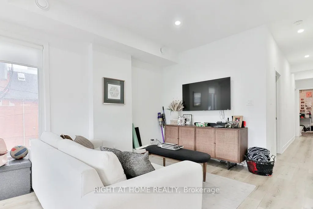 Photo 7 of Unit 2, 45 Brock Avenue, Toronto, South Parkdale — HOMEH