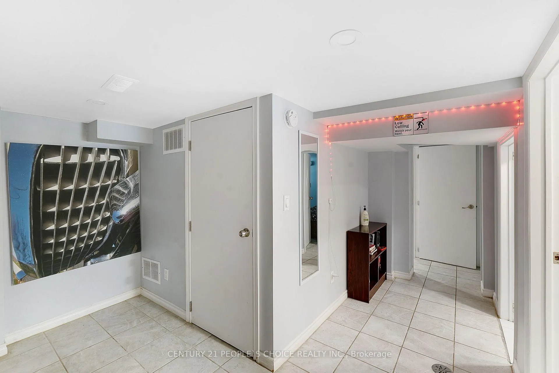 Photo 13 of 150 Spears Street, Toronto, Rockcliffe-Smythe — HOMEH