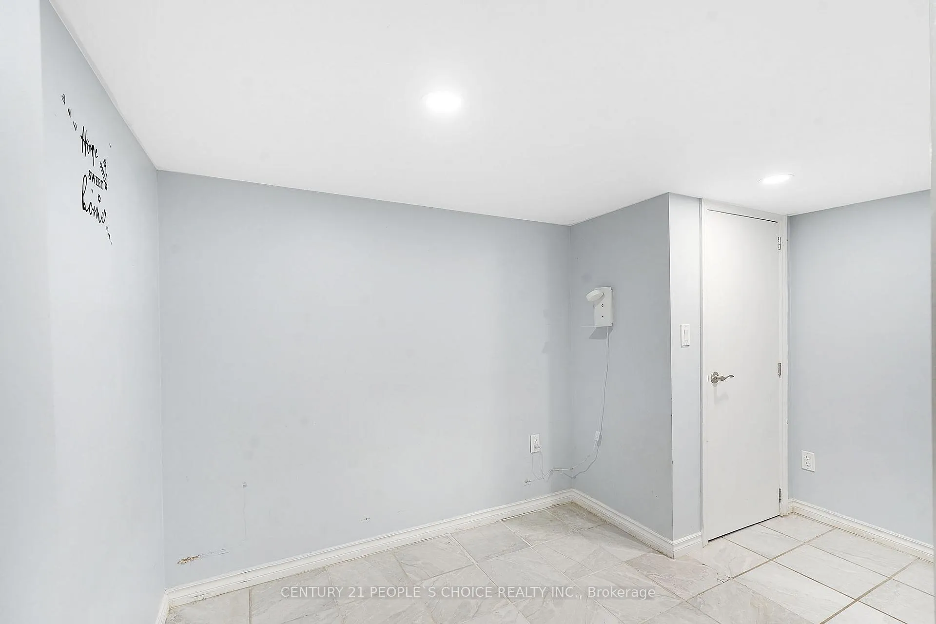 Photo 26 of 150 Spears Street, Toronto, Rockcliffe-Smythe — HOMEH