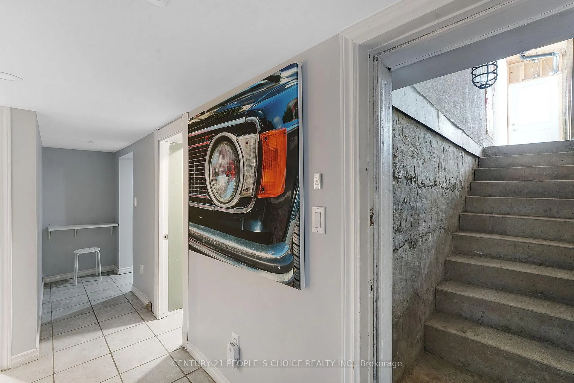 Photo 19 of 150 Spears Street, Toronto, Rockcliffe-Smythe — HOMEH