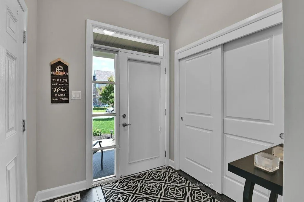 Photo 5 of 279 Mountain Sorrel Way, Ottawa, Avalon West — HOMEH