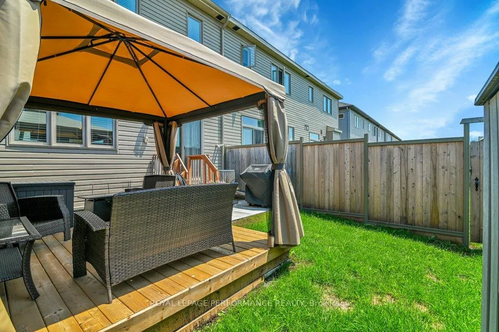 Photo 33 of 279 Mountain Sorrel Way, Ottawa, Avalon West — HOMEH