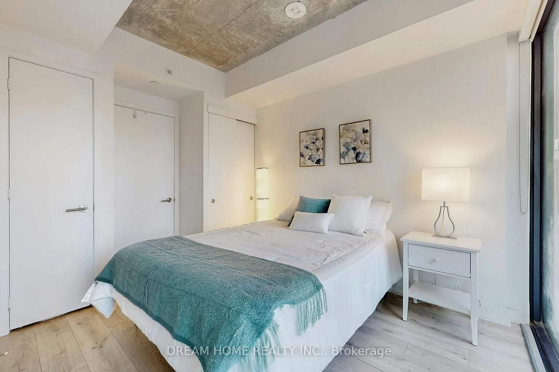 Photo 15 of Unit 508, 161 Roehampton Avenue, Toronto, Mount Pleasant West — HOMEH
