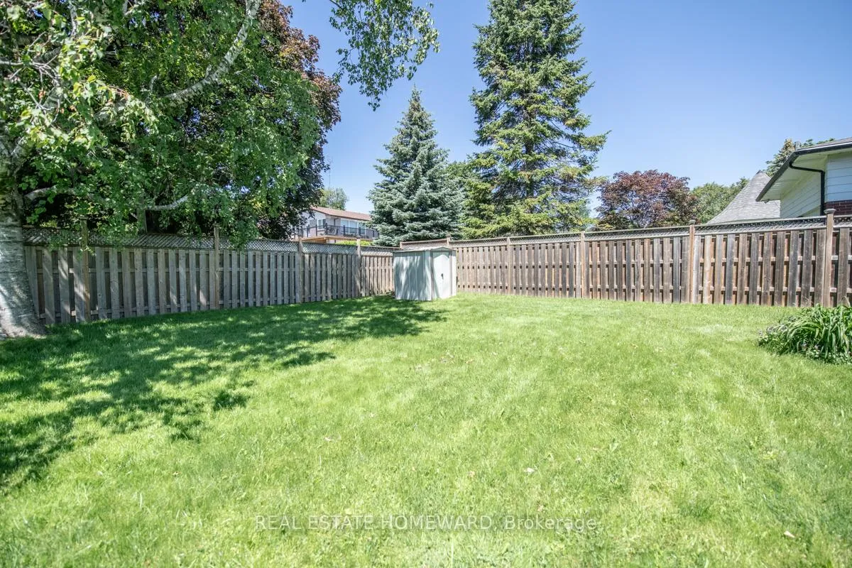 Photo 29 of 4 Sunicrest Boulevard, Clarington, Bowmanville — HOMEH