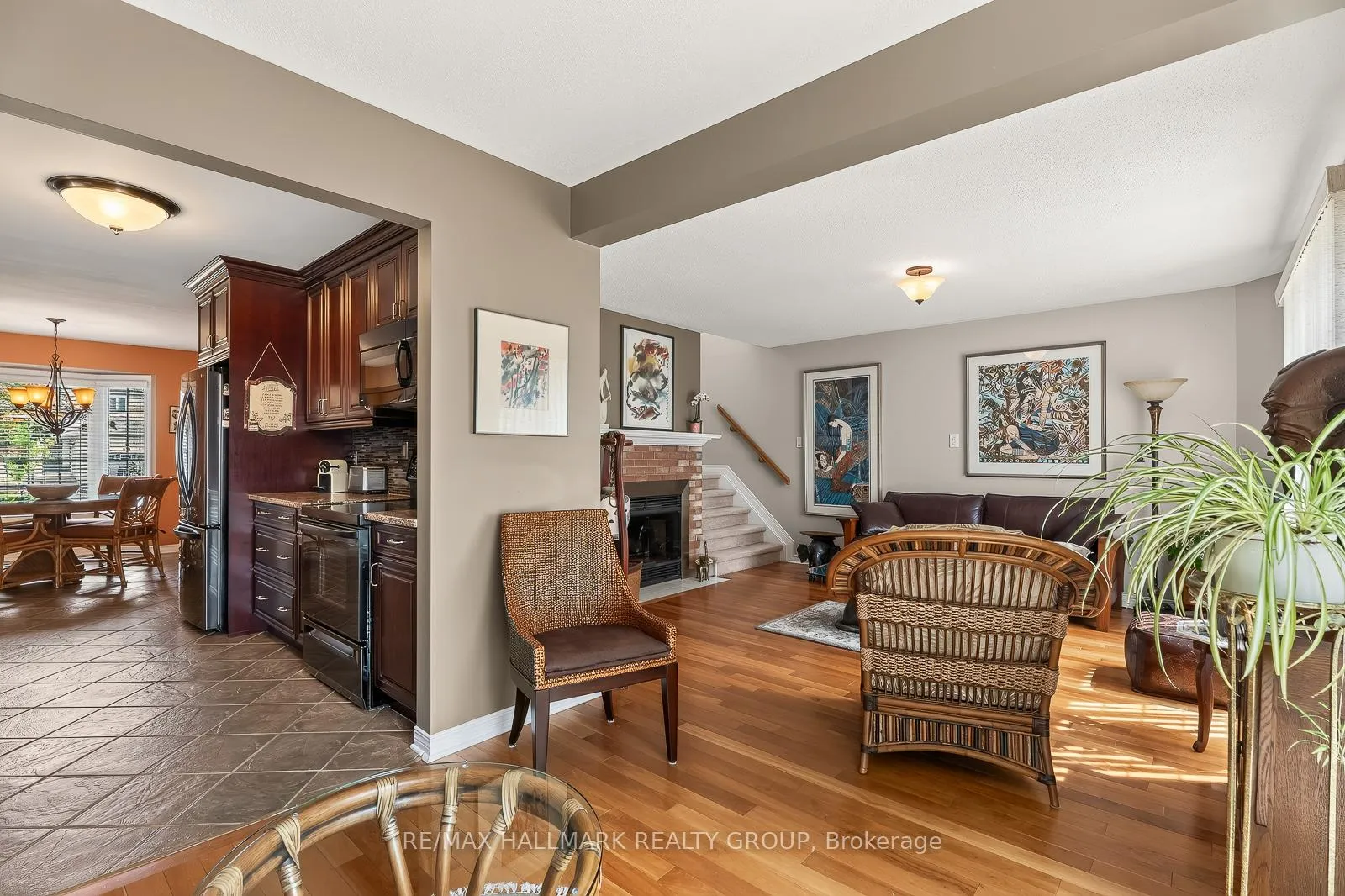 Photo 14 of 511 Deancourt Crescent, Ottawa, Fallingbrook/Ridgemount — HOMEH