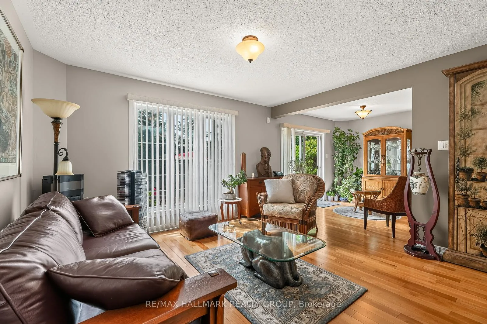 Photo 16 of 511 Deancourt Crescent, Ottawa, Fallingbrook/Ridgemount — HOMEH