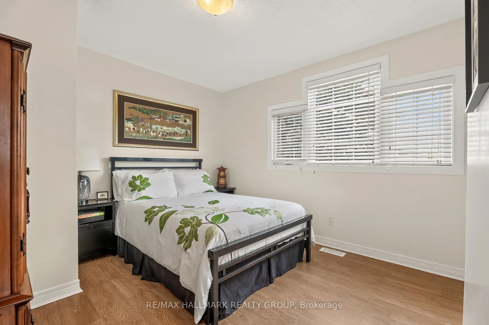 Photo 30 of 511 Deancourt Crescent, Ottawa, Fallingbrook/Ridgemount — HOMEH