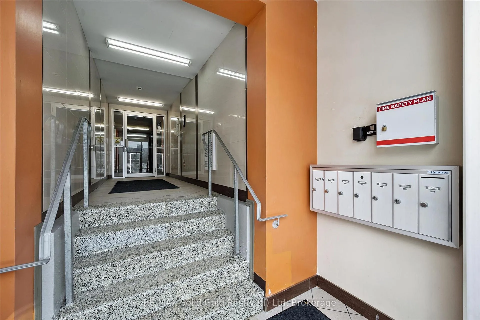 Photo 5 of Unit 203, 271 Lester Street, Waterloo, Beechwood/University — HOMEH