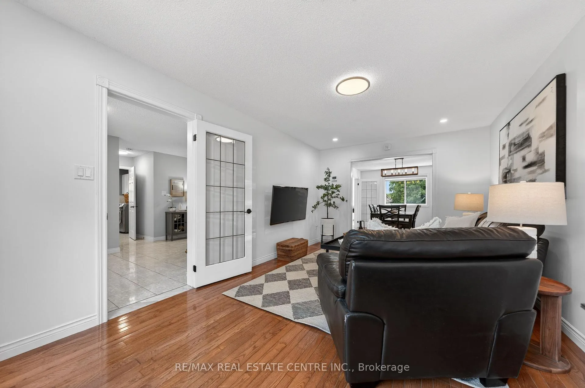 Photo 7 of 111 Hume Drive, Cambridge, Fiddlesticks — HOMEH