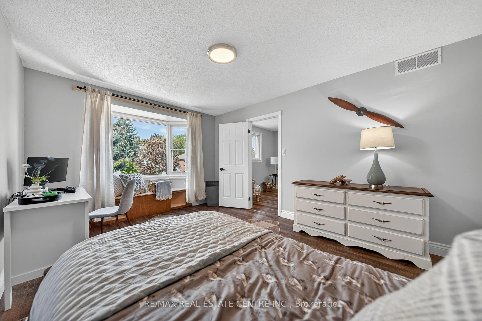 Photo 28 of 111 Hume Drive, Cambridge, Fiddlesticks — HOMEH