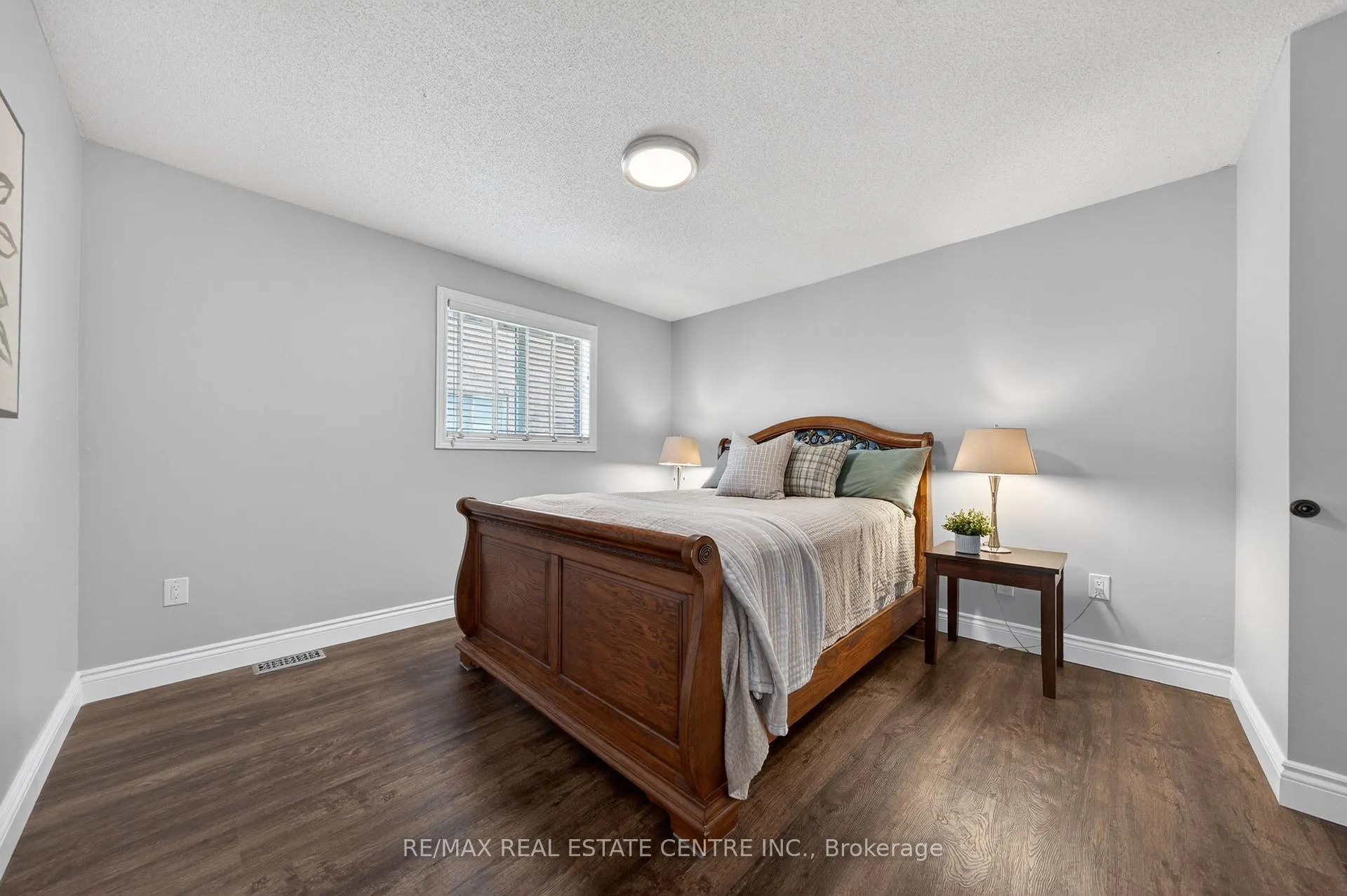 Photo 29 of 111 Hume Drive, Cambridge, Fiddlesticks — HOMEH