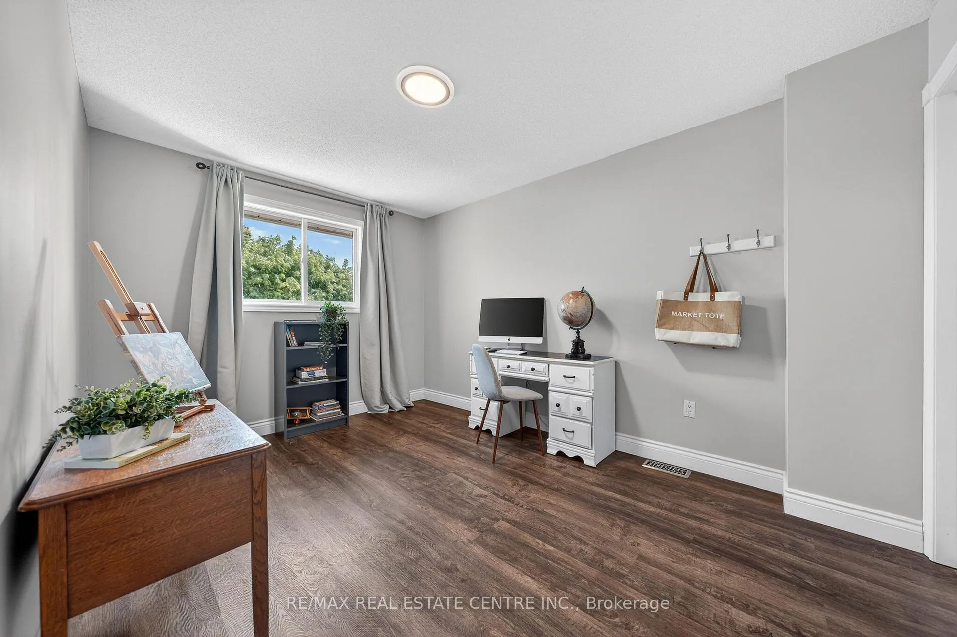 Photo 31 of 111 Hume Drive, Cambridge, Fiddlesticks — HOMEH