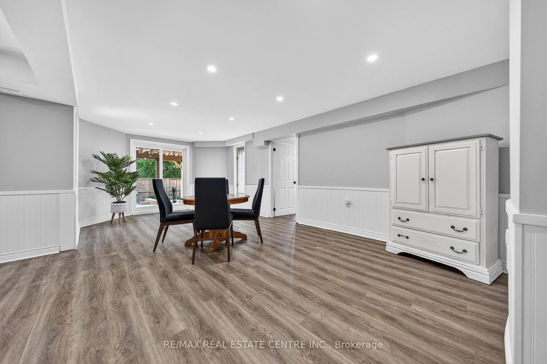 Photo 39 of 111 Hume Drive, Cambridge, Fiddlesticks — HOMEH