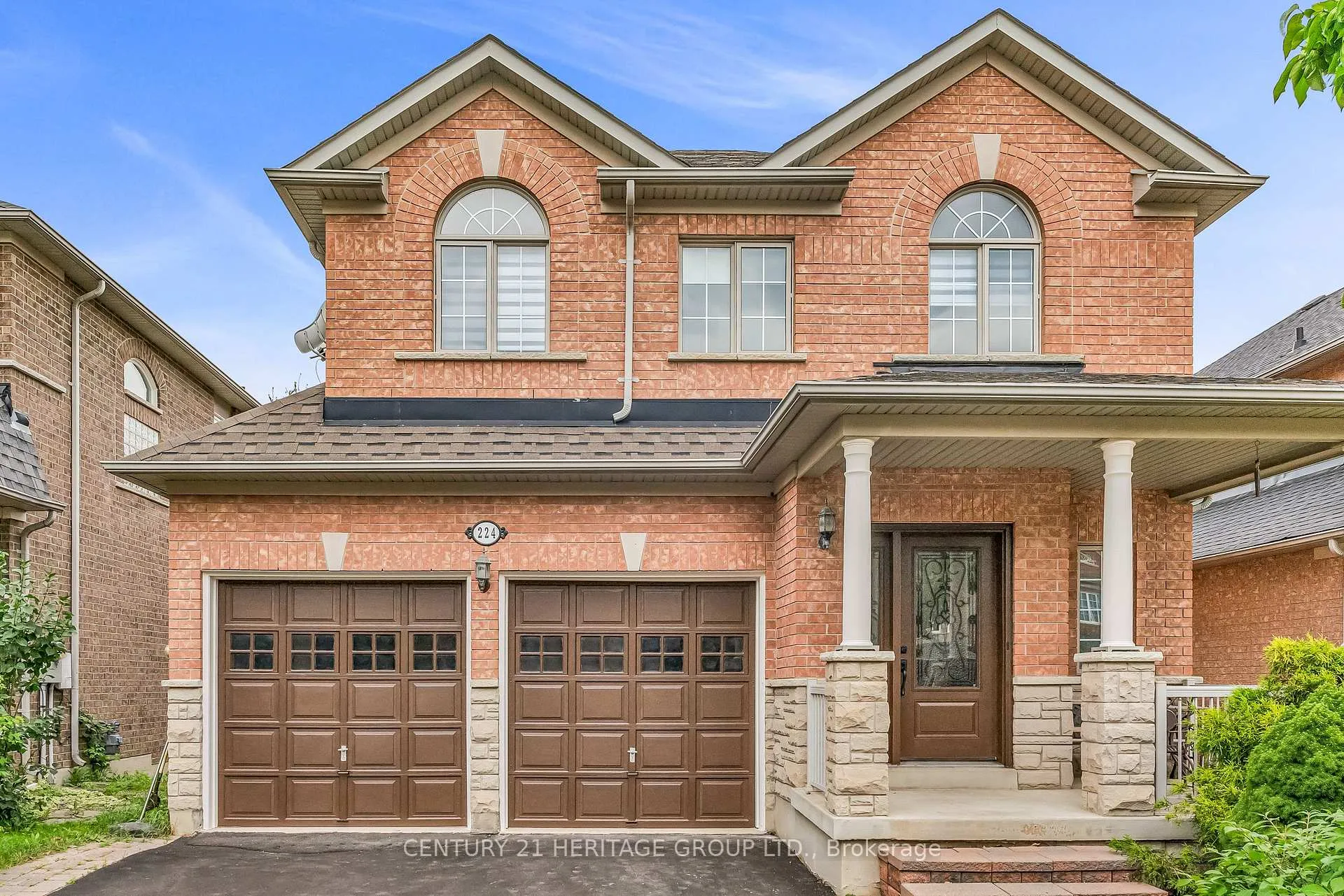 Front of 224 Summeridge Drive