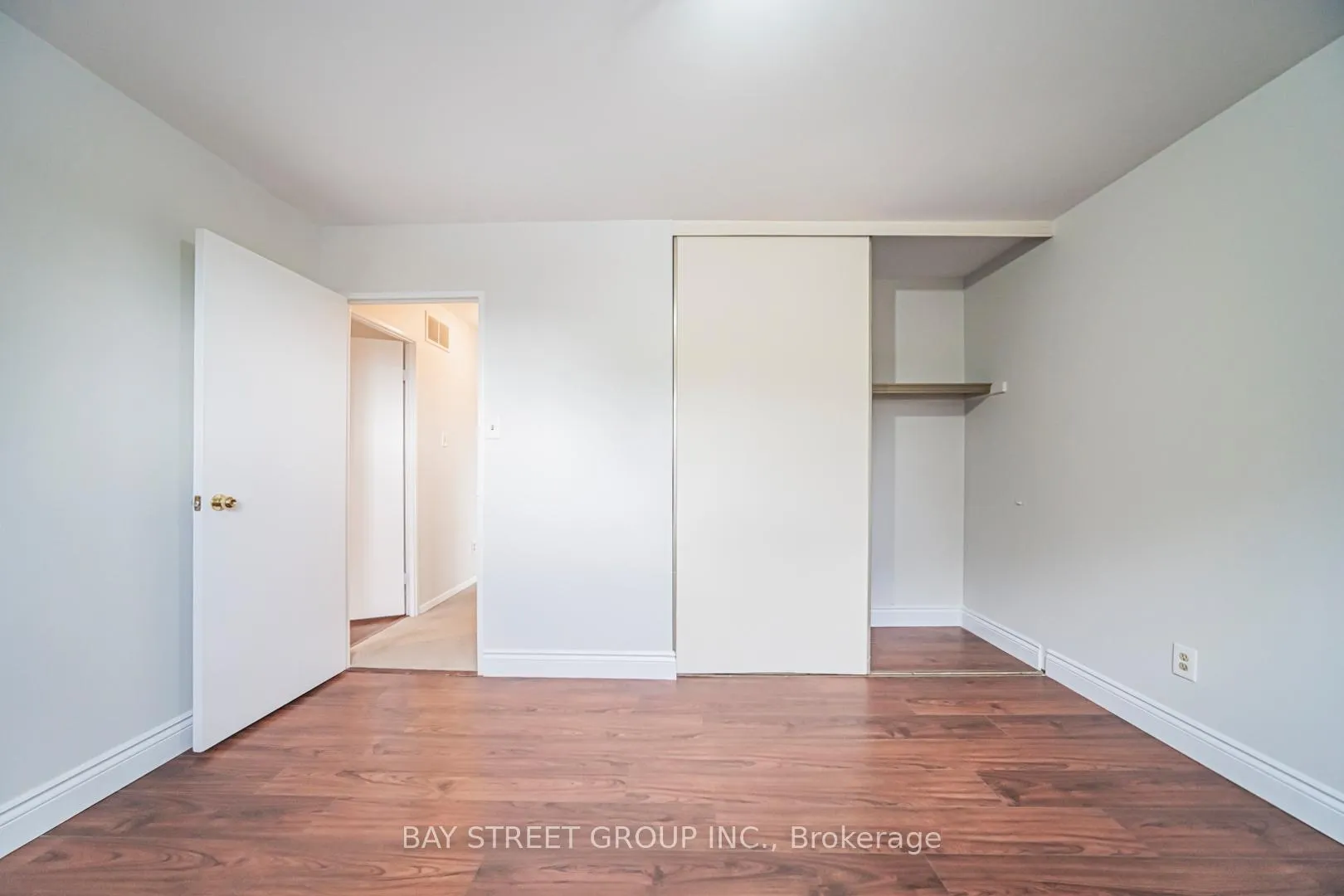 Photo 9 of 296 Killdeer Street W, Oshawa, Eastdale — HOMEH