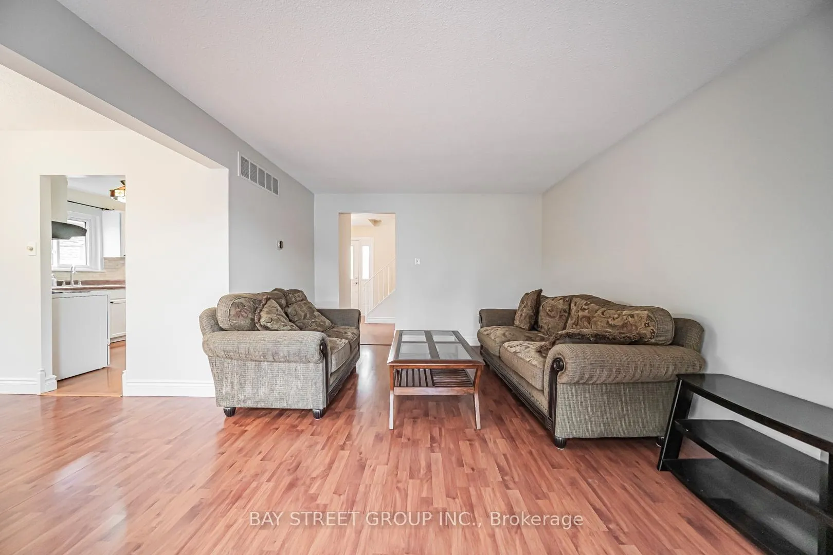 Photo 32 of 296 Killdeer Street W, Oshawa, Eastdale — HOMEH