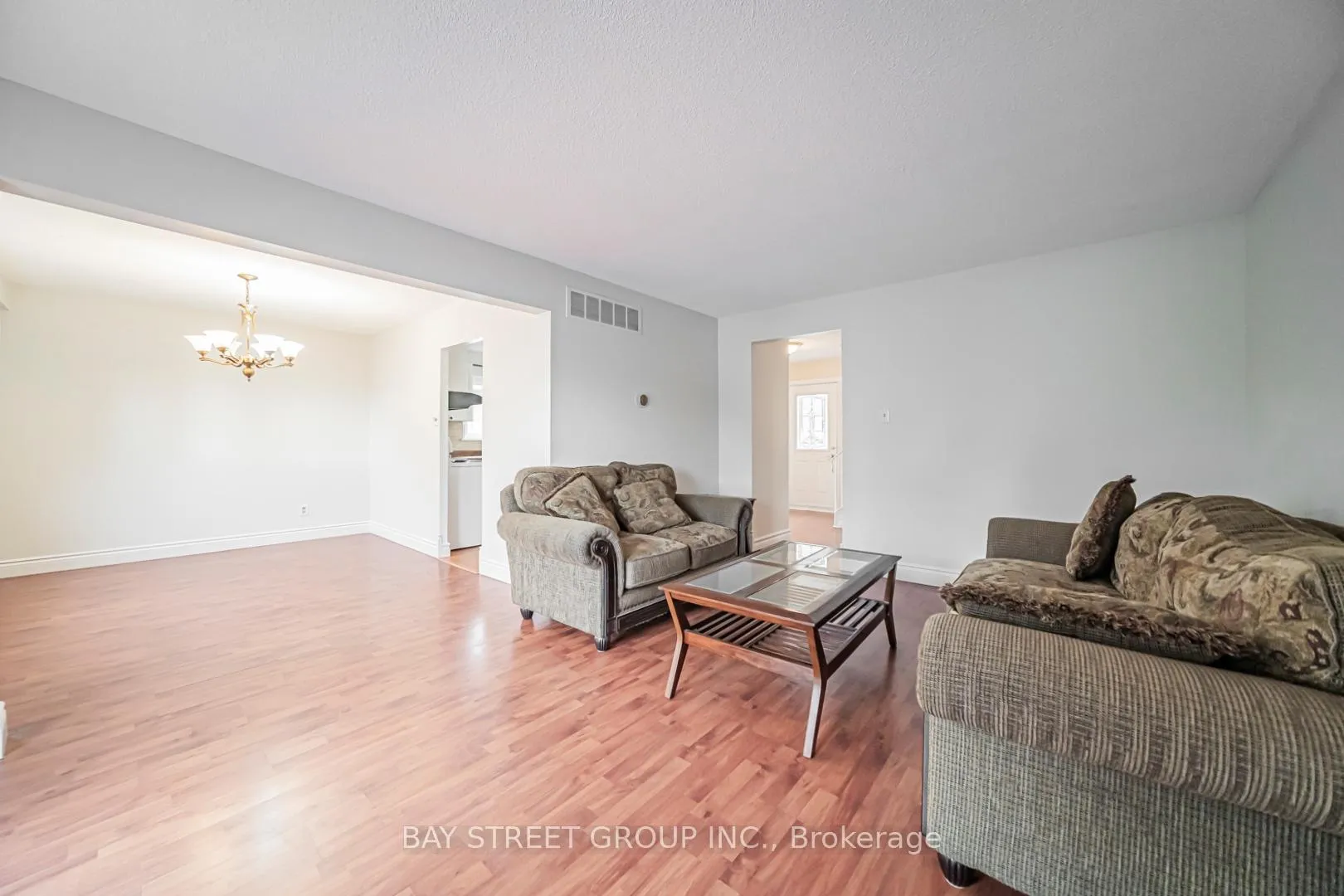 Photo 33 of 296 Killdeer Street W, Oshawa, Eastdale — HOMEH