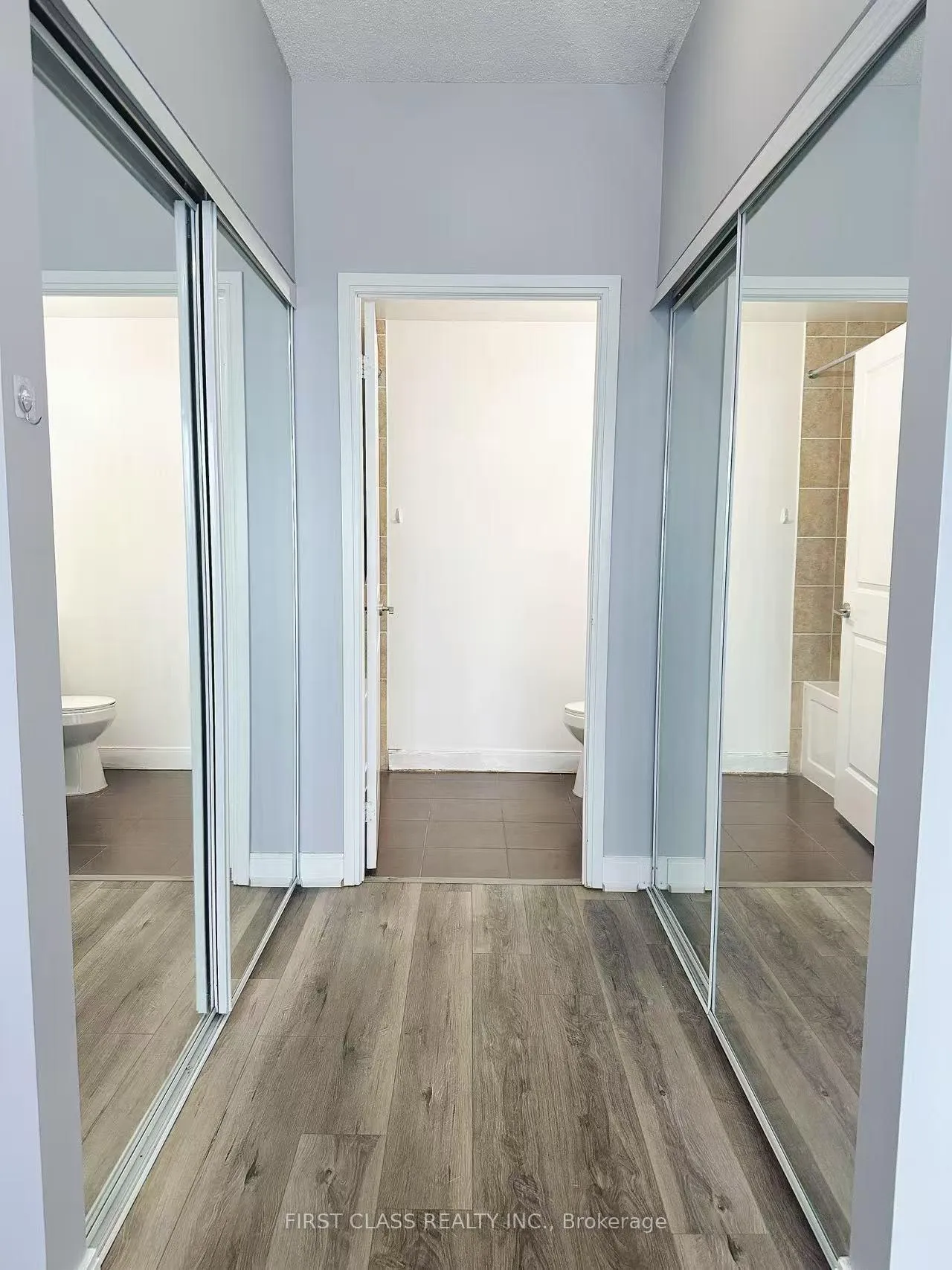 Photo 10 of Unit 3104, 60 Absolute Avenue, Mississauga, City Centre — HOMEH