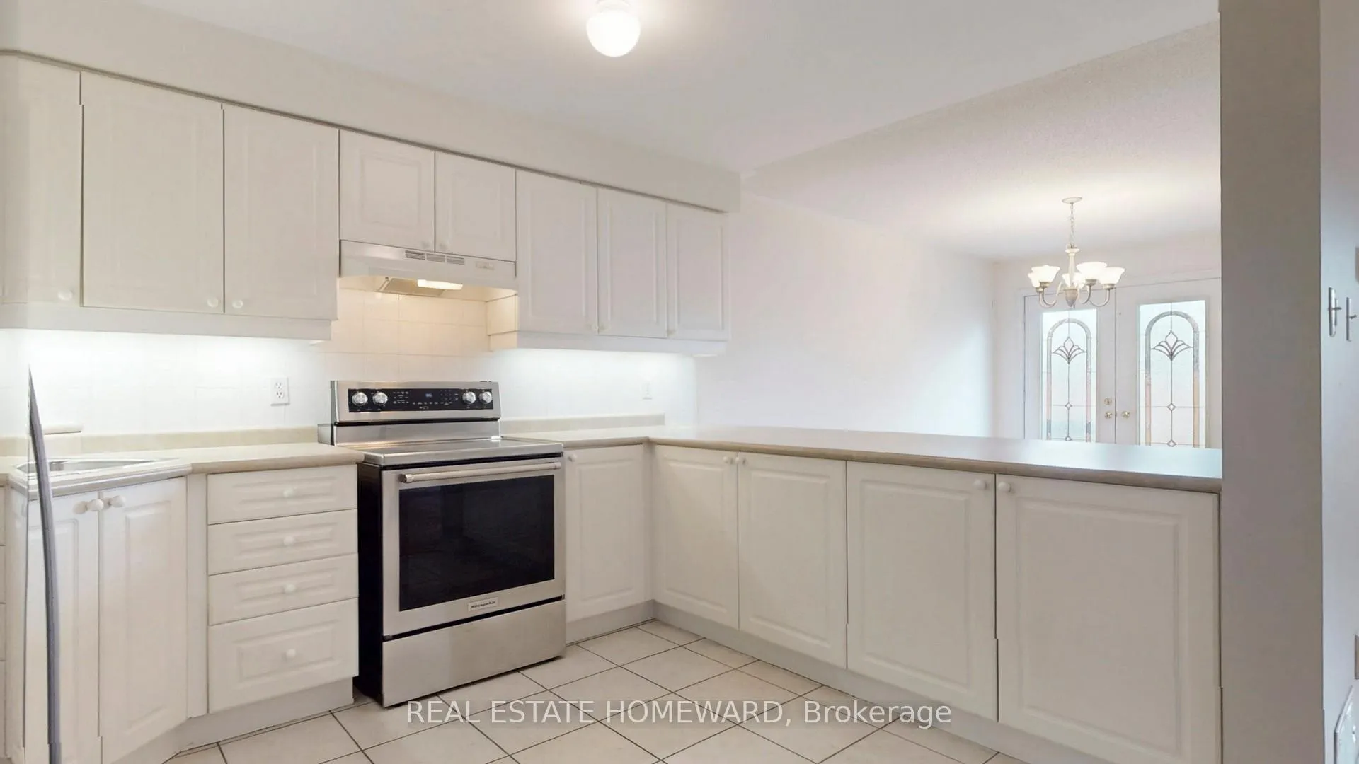Photo 4 of Unit 3, 476 Walker's Line, Burlington, Roseland — HOMEH
