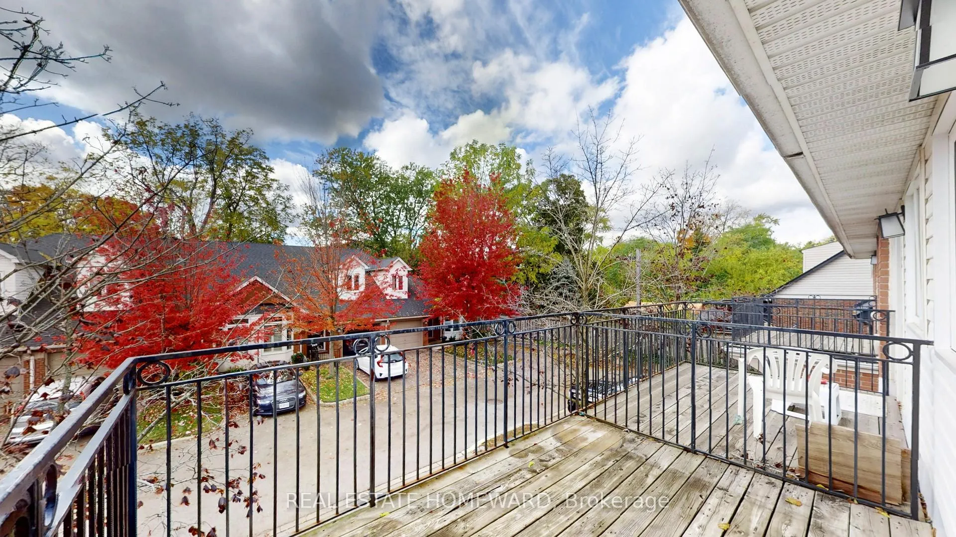 Photo 11 of Unit 3, 476 Walker's Line, Burlington, Roseland — HOMEH