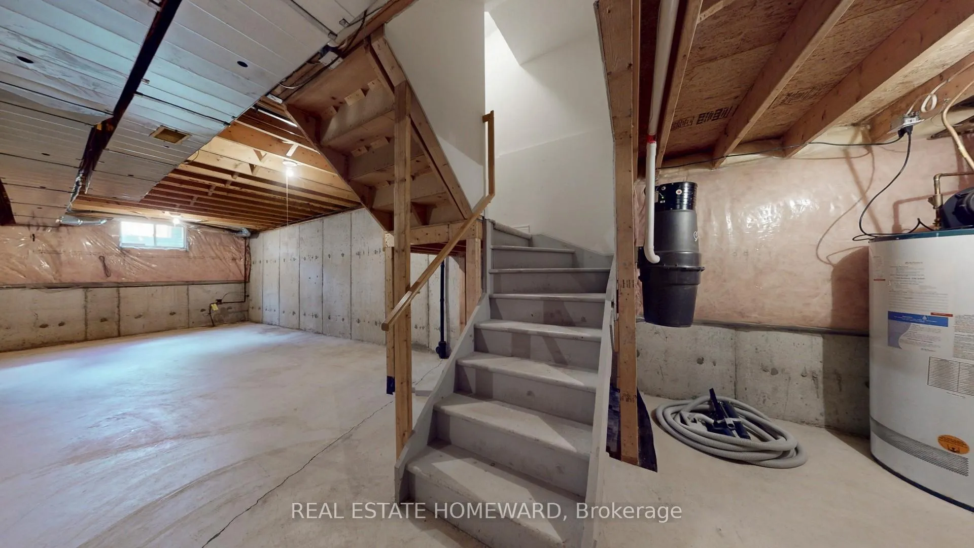 Photo 16 of Unit 3, 476 Walker's Line, Burlington, Roseland — HOMEH