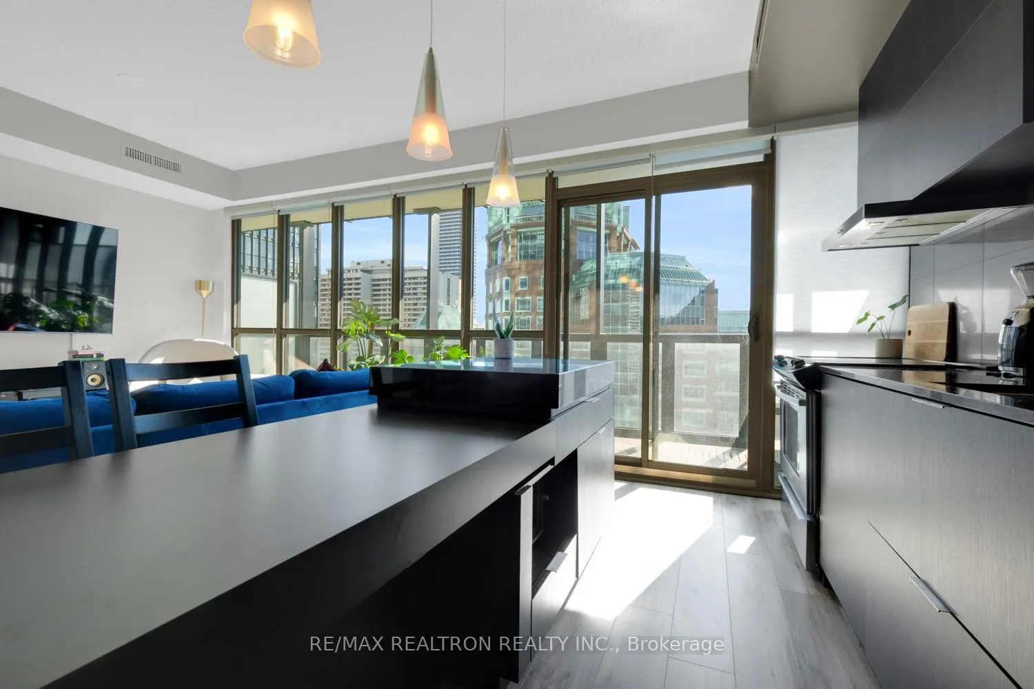 Photo 10 of Unit 1311, 101 Charles Street E, Toronto, Church-Yonge Corridor — HOMEH
