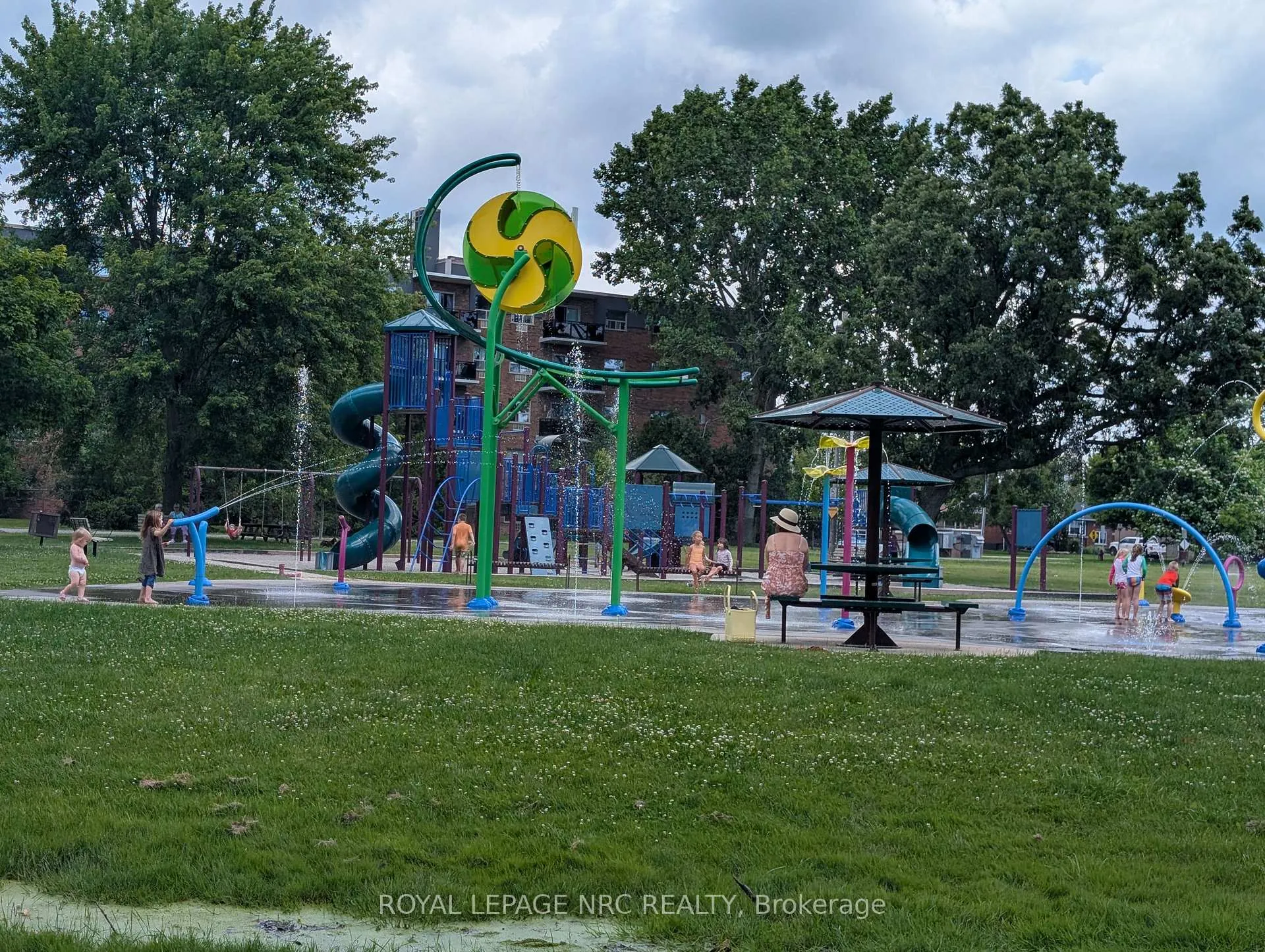 Photo 3 of Unit 302, 485 Thorold Road, Welland, Prince Charles — HOMEH