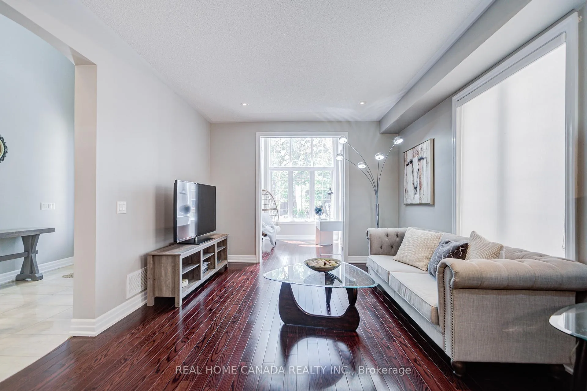 Photo 5 of 617 Wettlaufer Terrace, Milton, Scott — HOMEH