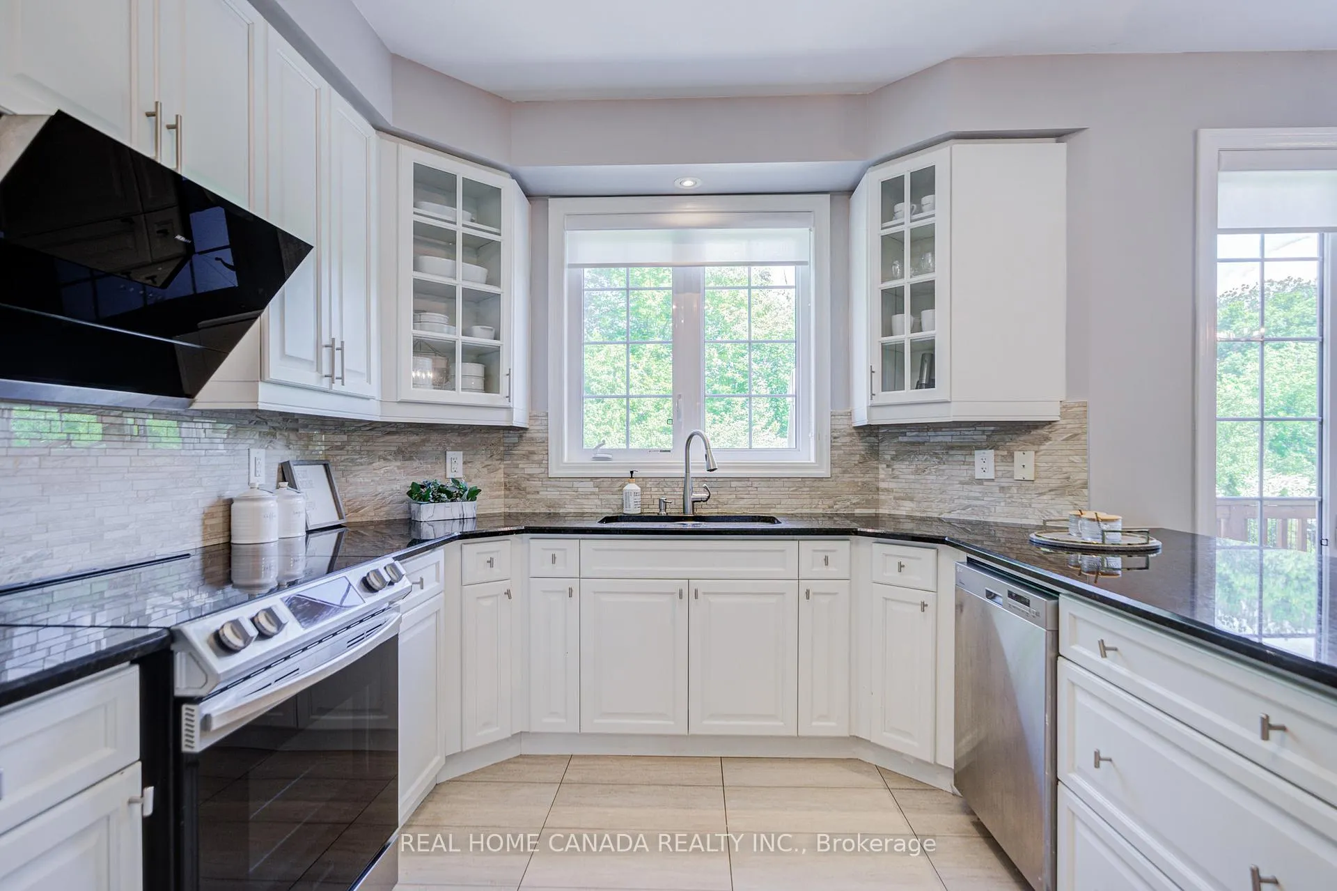 Photo 21 of 617 Wettlaufer Terrace, Milton, Scott — HOMEH