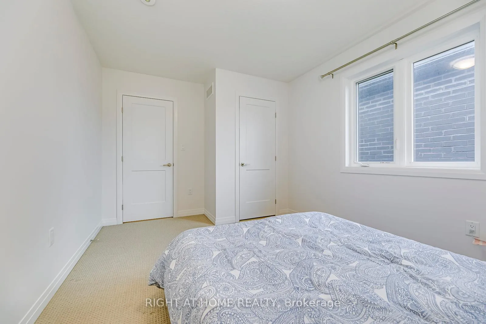 Photo 20 of 4083 Healing Street, Lincoln, Beamsville — HOMEH