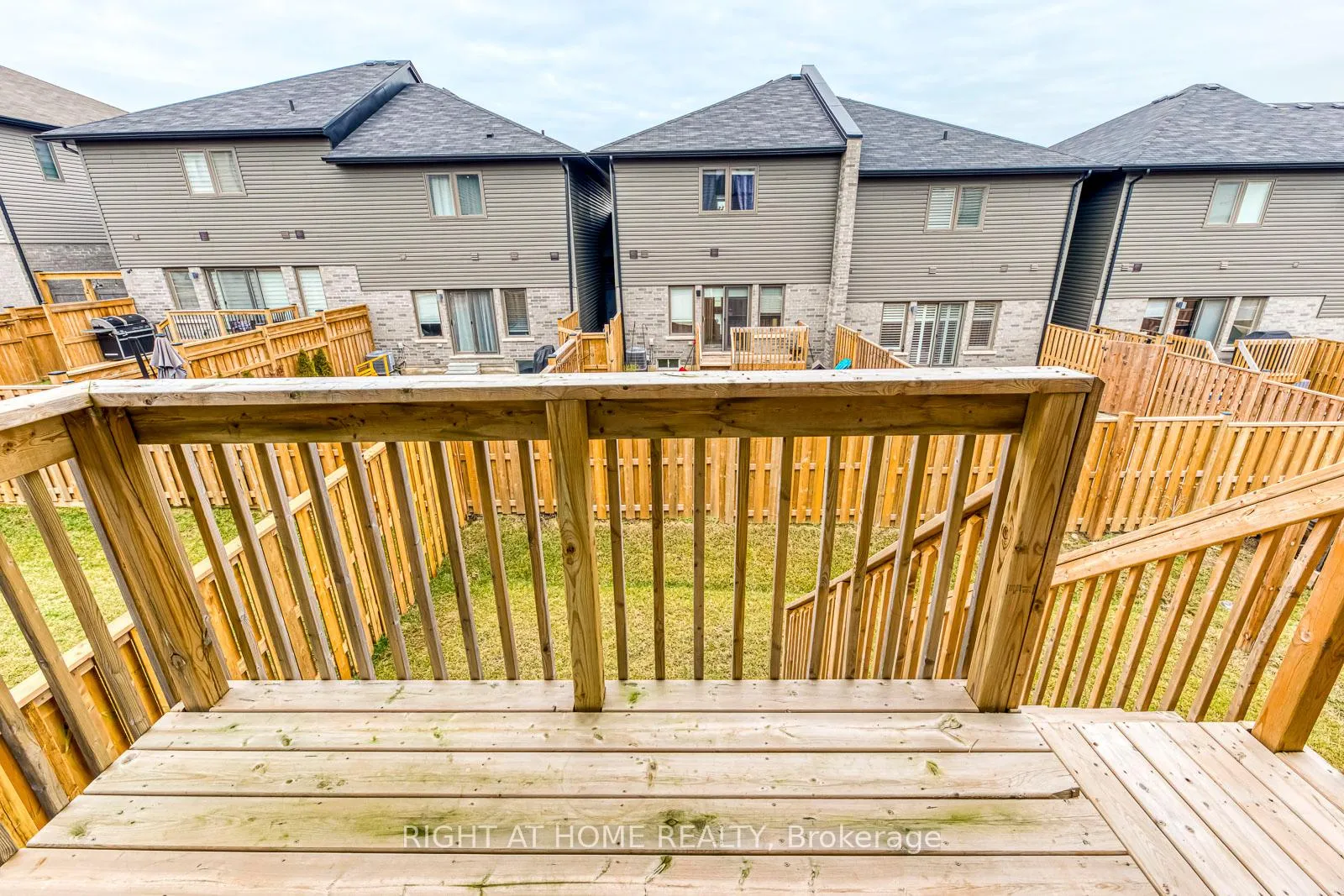 Photo 26 of 4083 Healing Street, Lincoln, Beamsville — HOMEH